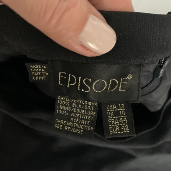 Episode Silk Skirt Suit - Picture 5 of 5